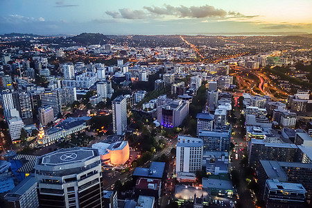 新西兰奥克兰空中观察建筑学城市地标摩天大楼天空天线商业旅行海洋日落图片