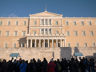 希腊议会与游客的希腊议会图片