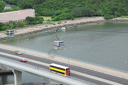 市中心市区和交通桥树叶派对银行旅行摩天大楼蓝色城市运动历史性街道图片