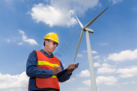 根据风力涡轮机动力Genera编写的电气工程师书面报告图片