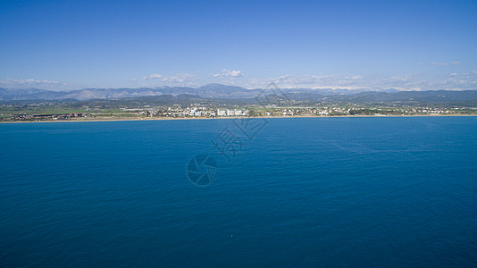 平静的海洋海面海面旅行活动风景地平线波纹旅游海浪飞行目的地假期图片