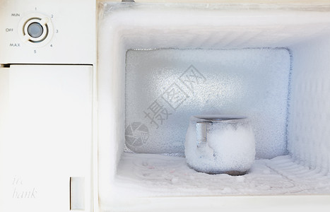 冷冻器冰箱中不锈钢的饮用水玻璃杯冷却器贮存冻结温度摄氏度商品寒意厨房冷却器具图片