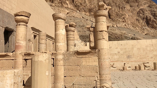 古埃及巨石柱和建筑物 埃及建筑的古老废墟 笑声象形国王雕塑妻子旅行文字上帝法老狮子金字塔图片
