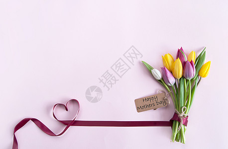 母亲日花花花朵礼物妈妈们广告丝绸丝带郁金香妈妈标签图片