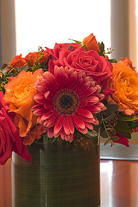 橙子 粉红玫瑰和菊花花朵粉色纹理花园快乐雏菊花束玫瑰背景图片
