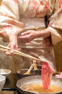 Matsusaka牛肉橙子筷子美食食物用餐盘子洋葱烹饪芝麻图片