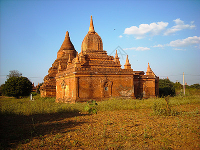 在布罗玛的一座寺庙建筑学佛塔考古学异教徒旅行宝塔地标尖塔文化旅游图片