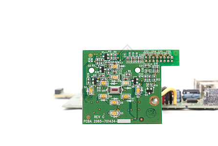在白色背景下孤立的电路板电阻器技术电脑打印硬件绿色力量电路电池电容器图片