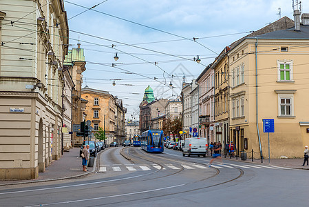 Krakow市街道 该市的公共交通车图片