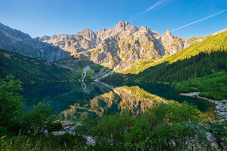 塔特拉山波兰Morskie Oko湖旅游景点图片