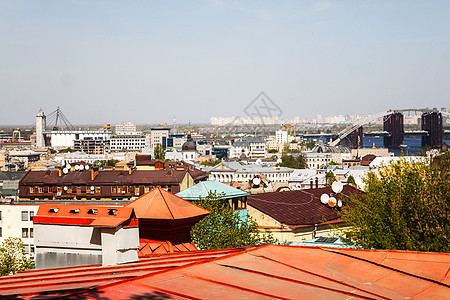 乌克兰基辅 沃兹德维曾卡的Roof Roof在波多尔市的景象城市房子场景全景景观教会旅行天空中心建筑图片