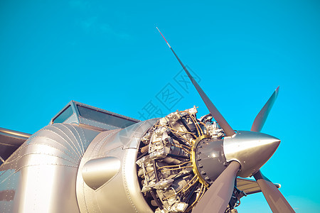飞机发动机历史性机器空气天空机身白色金属引擎螺旋桨技术图片
