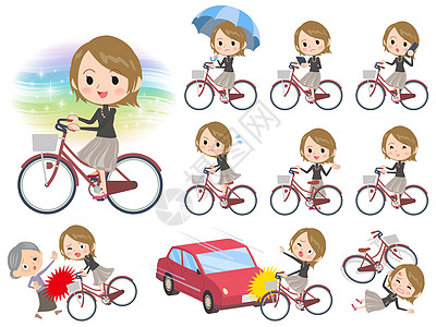 短发黑高领女性骑城市自行车图片