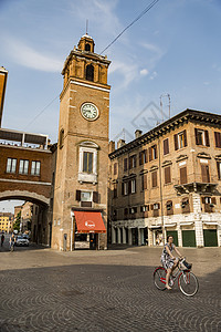 意大利Ferrara的和Trieste历史性堡垒建筑学旅行者旅行街道施工钟教会公爵城堡图片