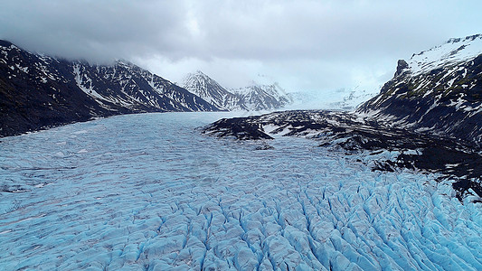 冰岛Vatnajokull国家公园的Skaftafell冰川国家气候戒指冰山游客火山天空洞穴公园水晶图片