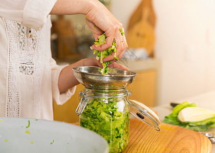 泡菜罐玻璃营养香肠酸菜罐子萝卜胡椒女士厨房蔬菜图片