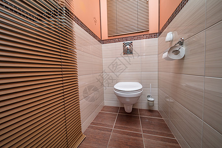 带厕所的洗手间公寓壁橱棕色隐私陶瓷卫生洗澡房间浴室座位图片