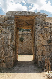 Mycenae考古遗址金库历史性地标历史雕塑石头古董城堡狮子砂岩图片