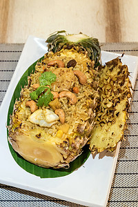 菠萝炒饭盘子蔬菜餐厅情调饮食异国雕刻食物搅拌油炸图片