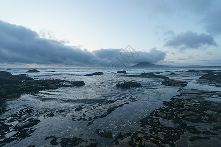 日落时的海洋海岸颜色水坑地平线魔法全景土地地球波浪支撑环境图片