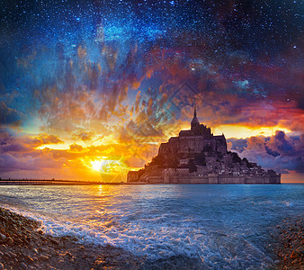 圣米歇尔山幻想海洋堡垒魔法游览阳光照射旅行太阳阳光星空遗产背景图片