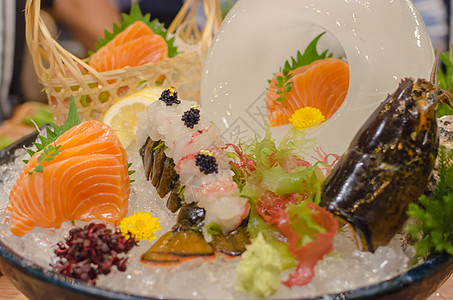 寿司 鲑鱼和龙虾海鲜鱼片餐厅厨房海洋烹饪钓鱼食物美味市场图片