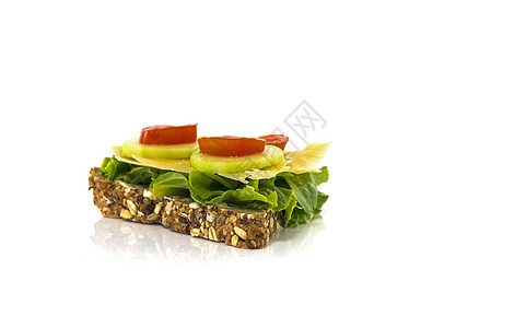 午餐或早餐 面包和奶酪绿色蔬菜白色餐厅沙拉俱乐部小吃饮食黄瓜美食图片