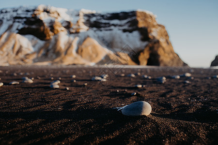 冰岛莱因斯法哈拉海滩海岸鹅卵石岩石风景海岸线戏剧性阴影荒野冒险石头图片