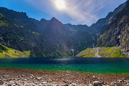 波兰塔特拉斯高原Cherny Staw湖图片