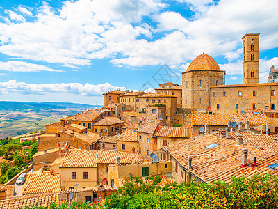 意大利托斯卡纳的具有旧房子 塔楼和教堂的中世纪Tuscan镇图片