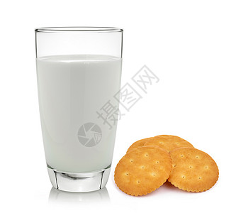 白色背景上孤立的牛奶饼干和牛奶饼干产品玻璃盘子食物饮料小吃饮食面包棕色小麦图片