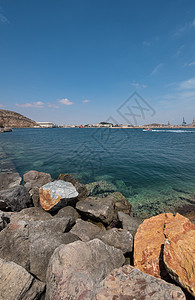 卡塔赫纳湾 卡塔赫纳市在西班牙穆尔西亚的幕后季节灯塔岩石海浪海岸线假期海军码头旅行天空图片