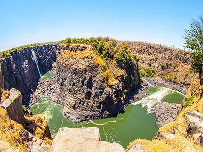 赞比西河上的维多利亚瀑布 旱季 津巴布韦和非洲赞比亚之间的边界 鱼眼拍摄图片