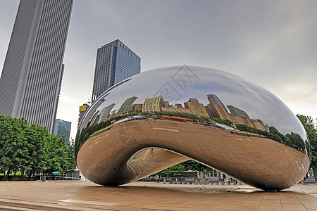 伊利诺伊州芝加哥云门全景天空天际建筑学旅游摩天大楼雕塑建筑市中心地标图片