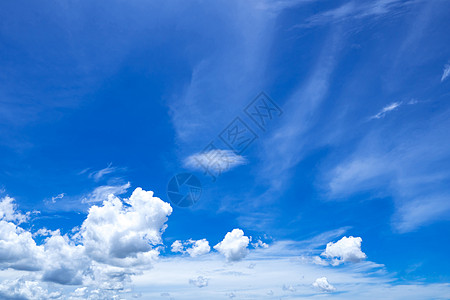 美丽的蓝色天空 阳光明日有云气候场景白色臭氧天气天堂自由环境风景气象图片