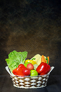 蔬菜和结菜的果实胡椒篮子柳条白色饮食绿色橙子植物收成产品图片