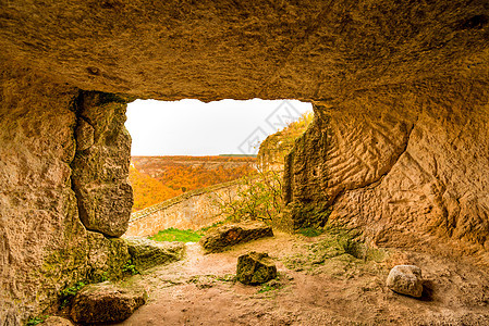 巴赫奇萨拉丘富特-卡莱洞穴城古老的石房图片