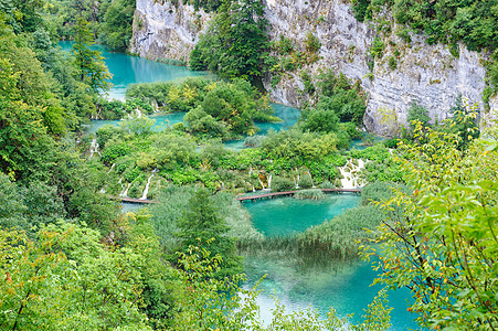 克罗地亚普利维茨湖美丽的瀑布图片