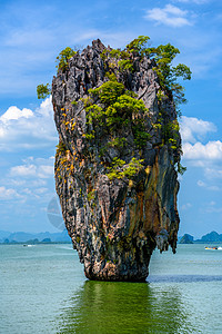 詹姆斯邦德岛上的岩石 高方振 高塔普 阿张成天空天堂地质学石灰石编队娱乐旅游海滩地标热带图片