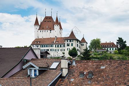 查看瑞士著名的Thun城堡建筑高山吸引力遗产地标石头旅行风景历史旅游图片