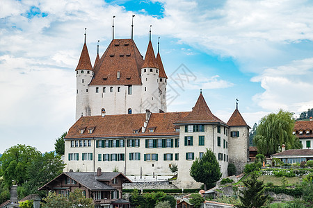 查看瑞士著名的Thun城堡风景建筑旅游建筑学遗产旅行吸引力地标历史假期图片