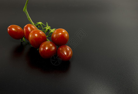 新鲜红樱桃红番茄烹饪团体水果叶子农业食物植物蔬菜红色白色图片