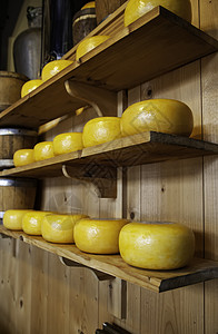 亚甲干奶酪旅游木板村庄传统店铺黄蜡旗帜红蜡积木城市图片
