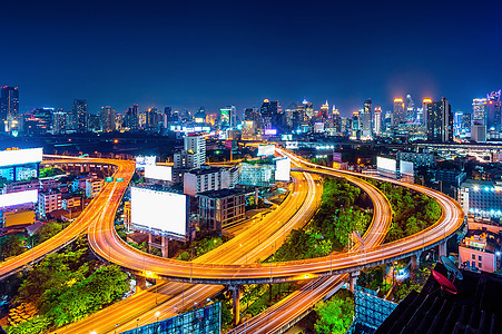 泰国曼谷市风景和夜里交通情况小时天线建筑地标天空商业运输旅行市中心建筑学图片