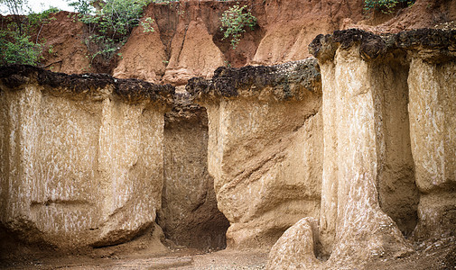 侧景点地形 在Phrae省很有名 泰国 以地形 土壤的岩层之美 和砂岩自然侵蚀图片