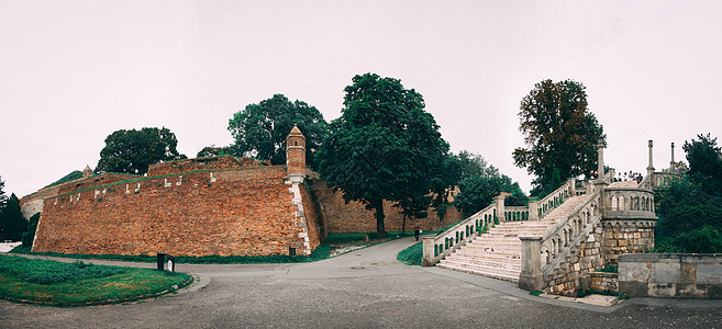 塞尔维亚贝尔格莱德堡垒地标城市男人城堡景观雕塑文化青铜胜利观光图片