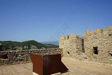 意大利卡拉布里亚的圣塞韦琳娜城堡历史性建筑废墟堡垒风景岩石建筑学旅行石头图片