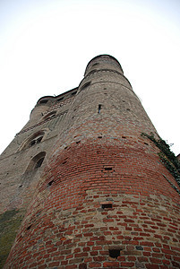 意大利皮埃蒙特Alba城堡栽培建筑国家爬坡天空村庄旅游农村丘陵游客图片