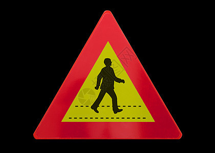 孤立的交通标志     步行过境点三角形街道木板车道指示牌警告红色危险对角线通道图片