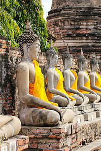 佛像在寺庙 Ayutthaya 泰拉雕塑佛塔蒙果旅行旅游文化艺术建筑学石头历史图片